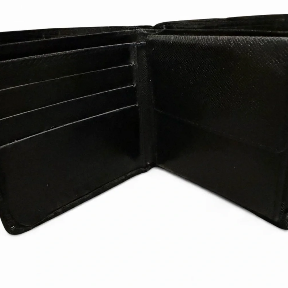 Louie Vuitton Epi Bifold Wallet